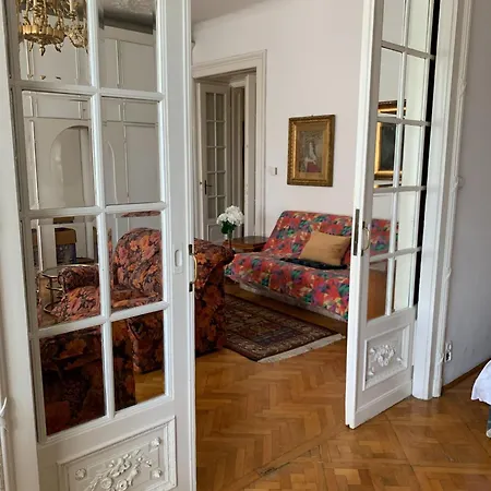 New Libra Grande Venetian Style Appartement *