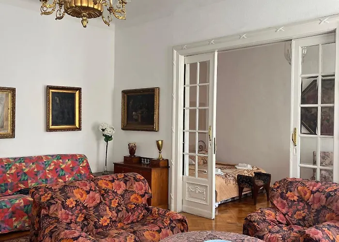 New Libra Grande Venetian Style Budapest
